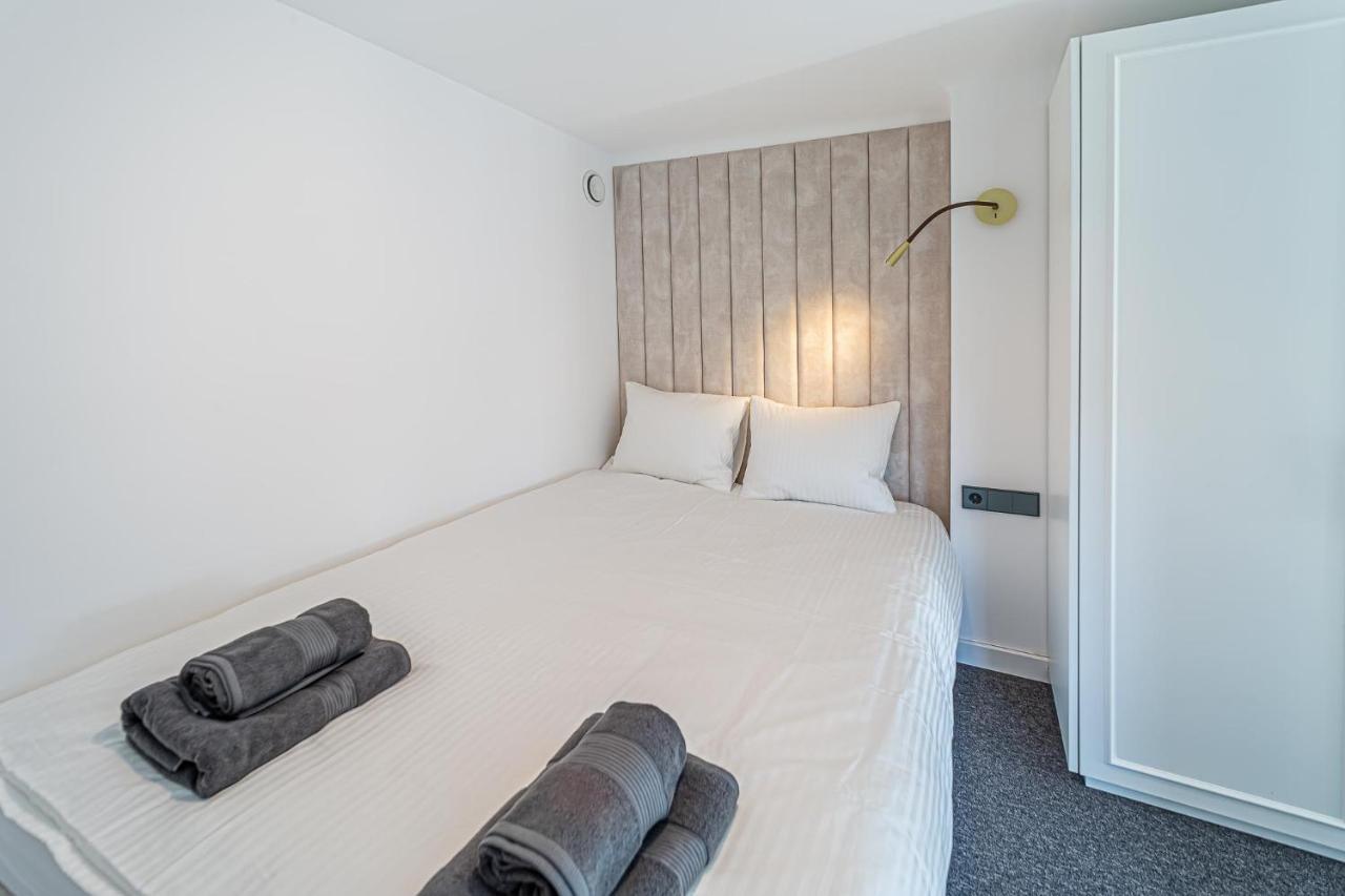 Ministerija Loft Apartment With Parking & Ac Kaunas Eksteriør billede